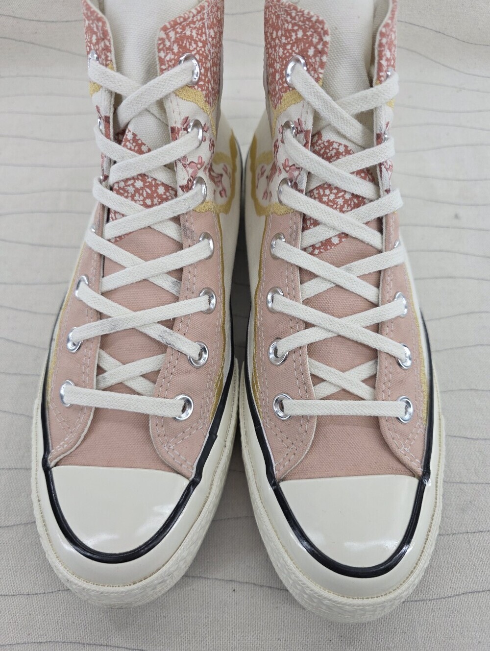 Converse Womems Chuck Taylors 70 Egret Golden Florals Shoes 572423C Size 7.5 - Picture 4 of 14